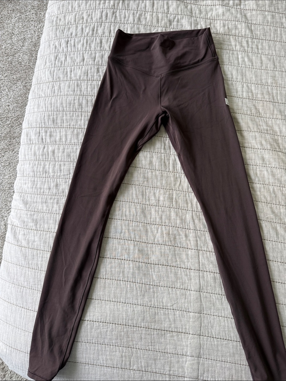 Vuori All the Form Legging in the color French Roast